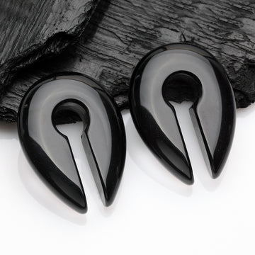 Detail View 1 of A Pair of Black Agate Stone Keyhole Ear Weight Gauge Hanger